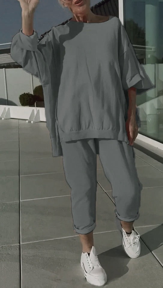 Women’s Loungewear | Loose Pullover and Ankle Pants