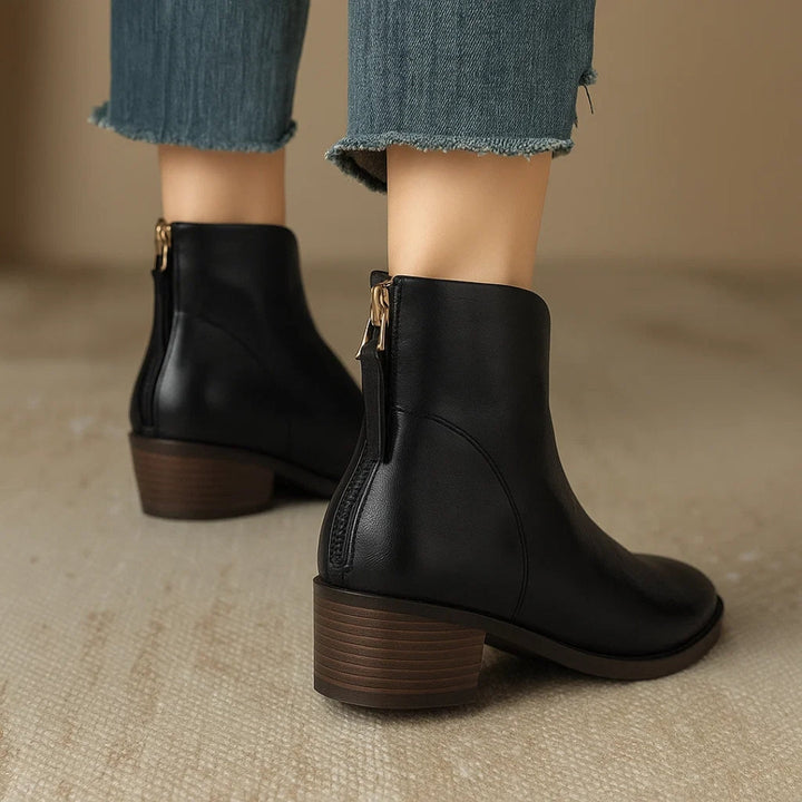 Boots For Women | Pointed Toe Smooth Shaft