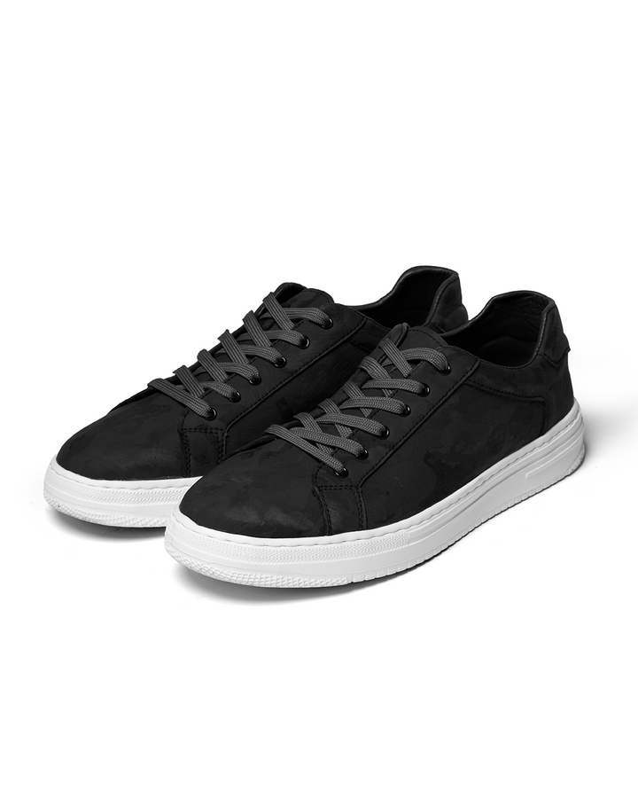 Men's Sneakers | Lace-Up Minimal Design