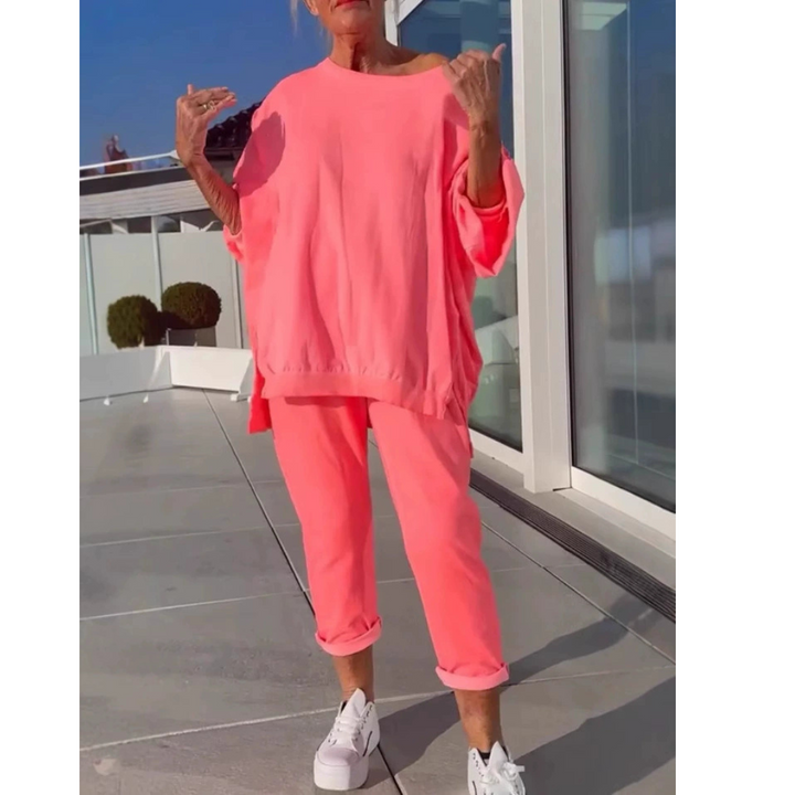 Women’s Loungewear | Loose Pullover and Ankle Pants