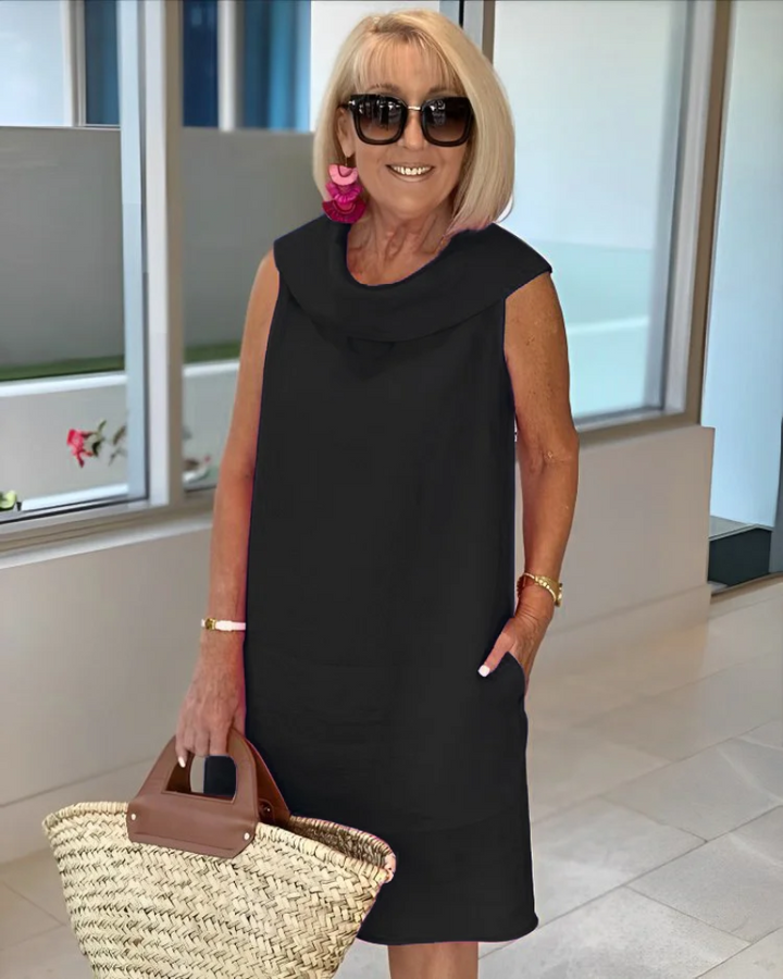 Women’s Dress | Folded Collar Detail