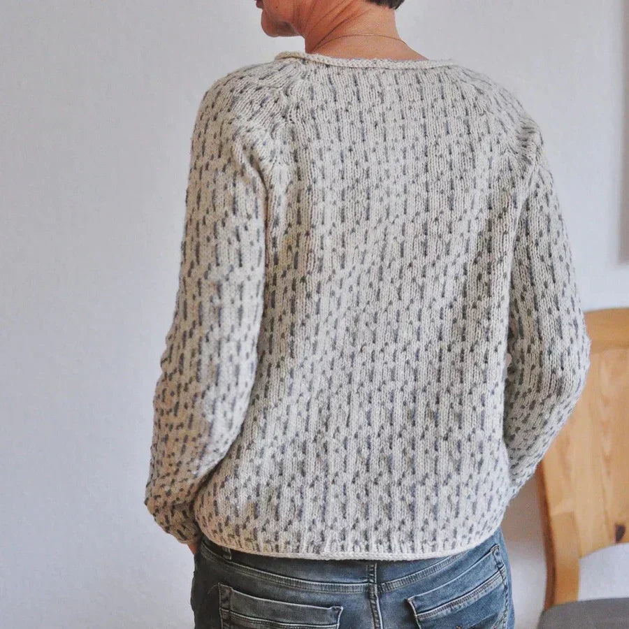 Women's Sweater | Raglan Seams Crew Neckline