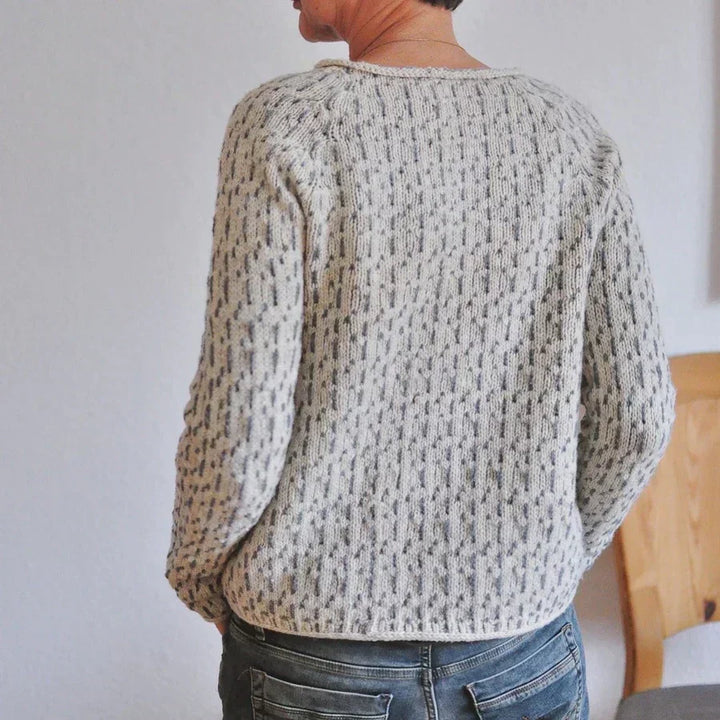 Women's Sweater | Raglan Seams Crew Neckline