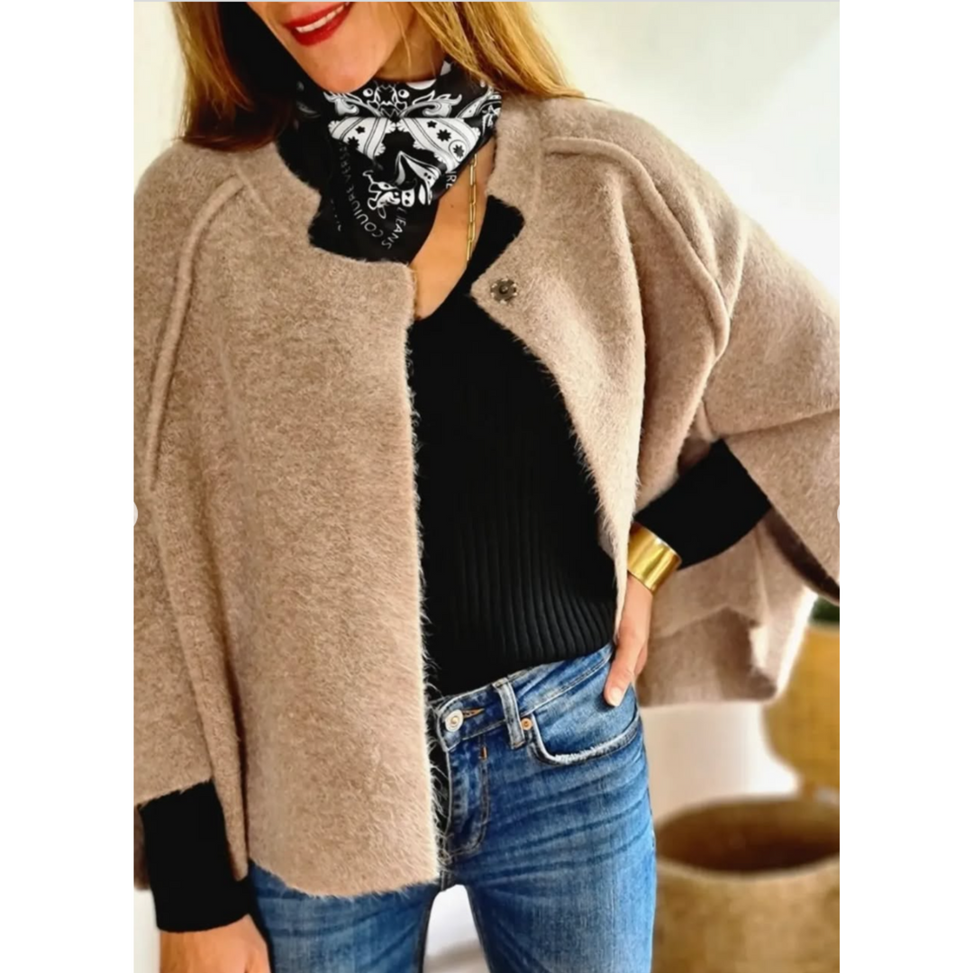 Women's Coat | Structured Collar Long Sleeves