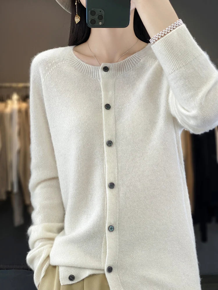 Women’s Cardigan | Round Neckline Knitted