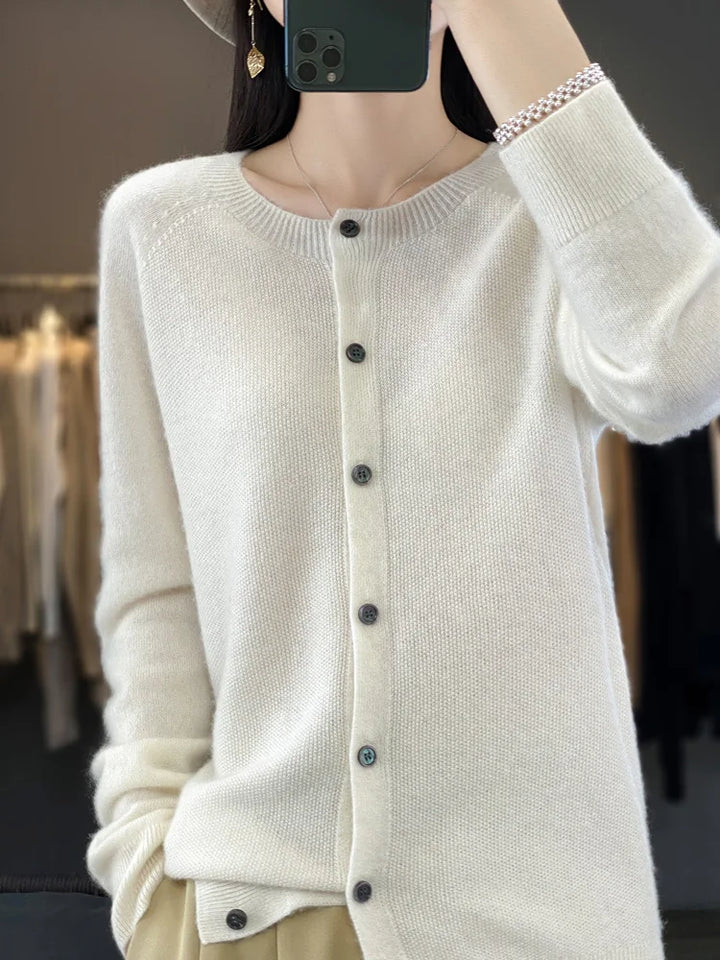 Women’s Cardigan | Round Neckline Knitted