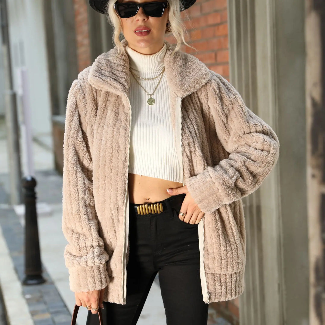 Women’s Jacket | Full Front Zip Closure