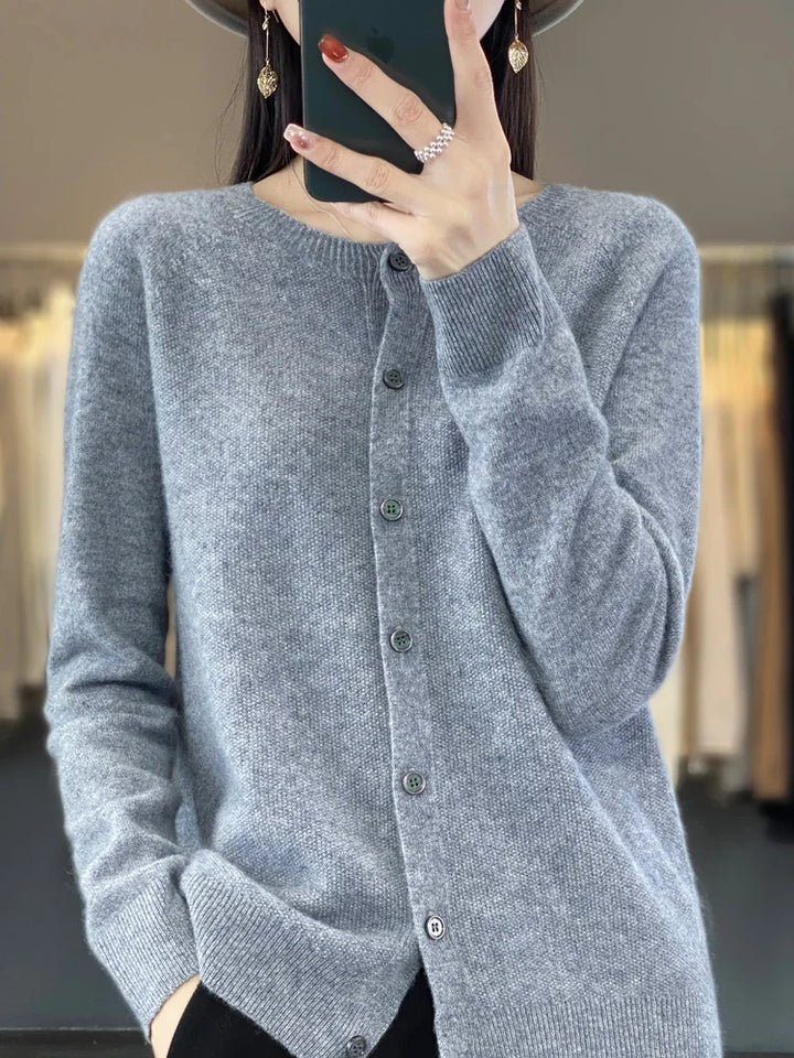 Women’s Cardigan | Round Neckline Knitted