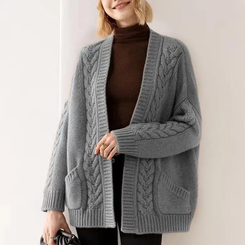 Women’s Cardigan | Cable Pattern Design
