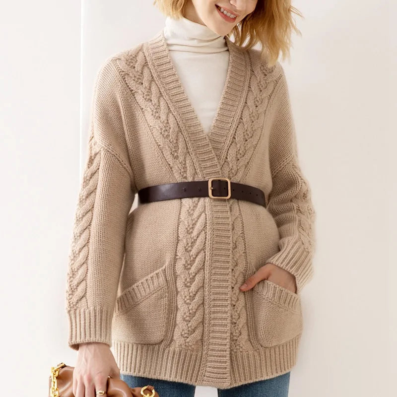 Women’s Cardigan | Cable Pattern Design