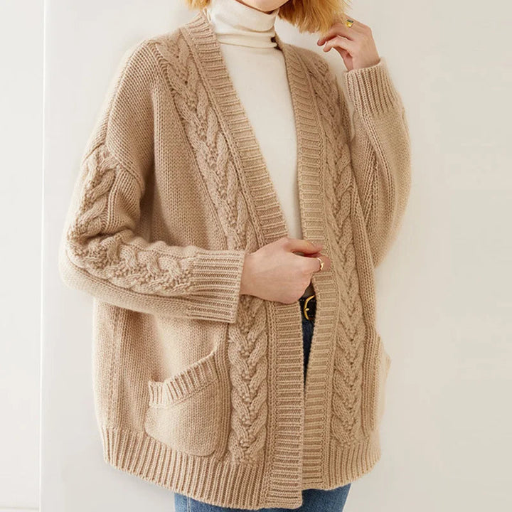 Women’s Cardigan | Cable Pattern Design