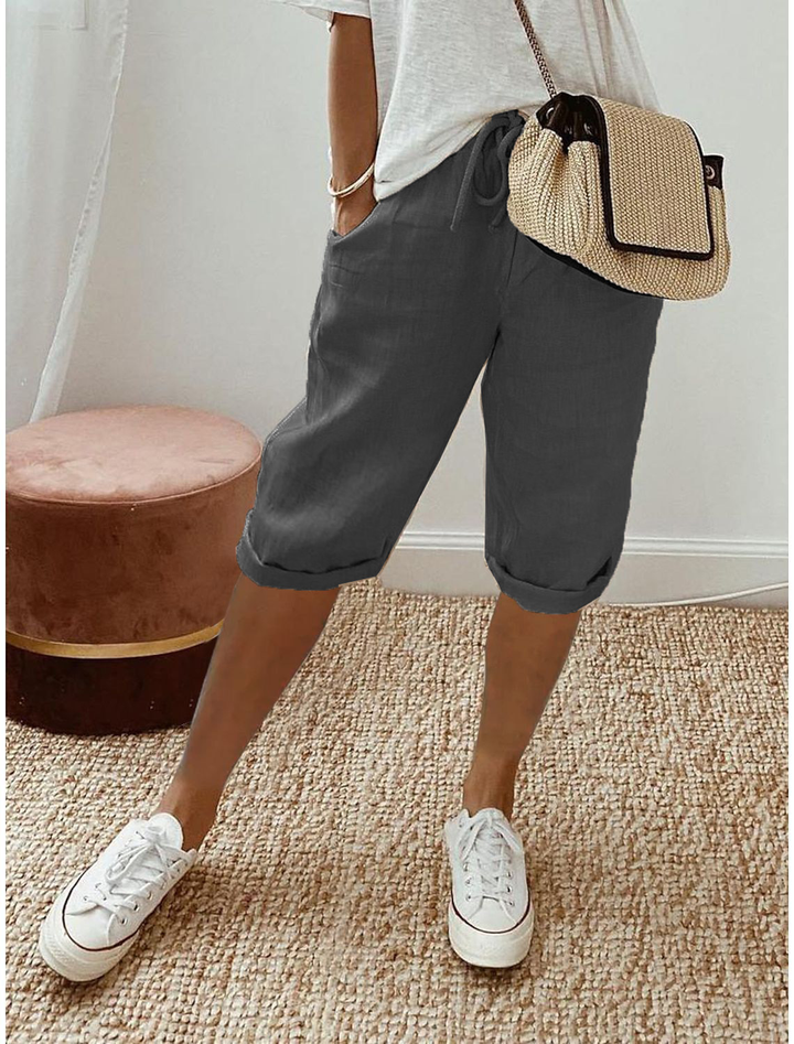 Women's Shorts | Cropped Pull-On Construction