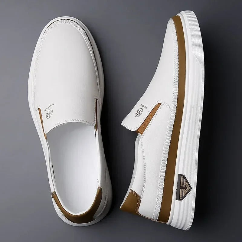 Men’s Slip On Shoes | Low-Top Contrast Sole