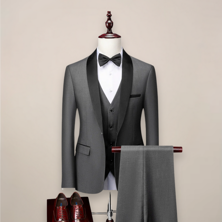 Roland | Men's Classic Three-Piece Suit