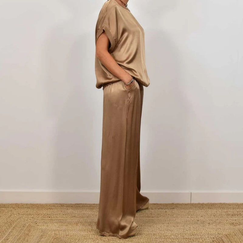 Women's Two-Piece Set | Loose Fit Silhouette